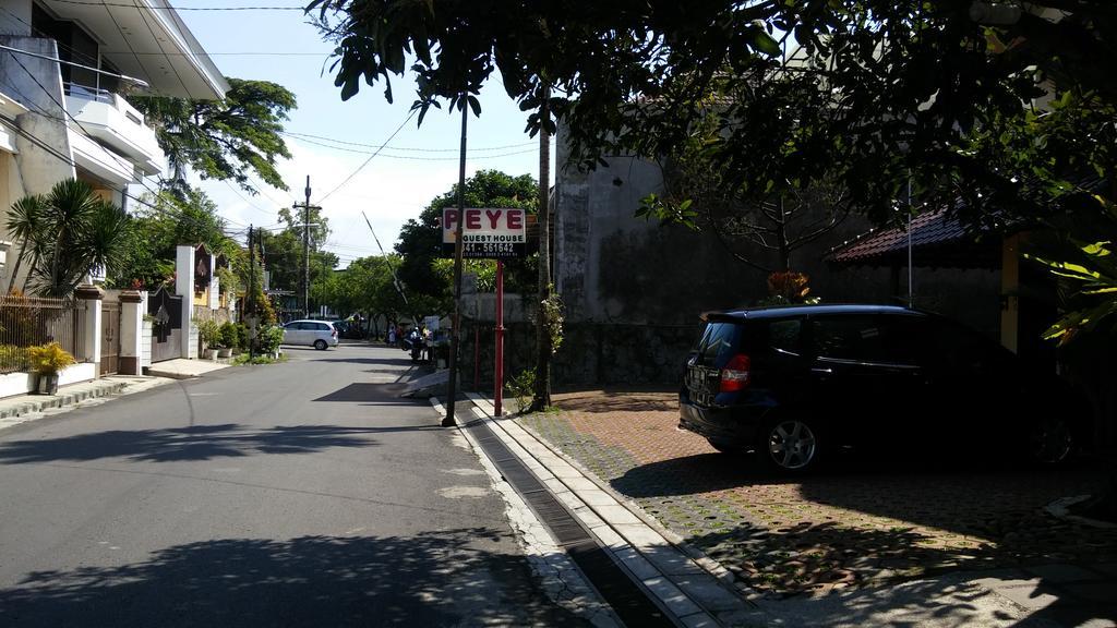 Peye Guesthouse Malang Exteriér fotografie