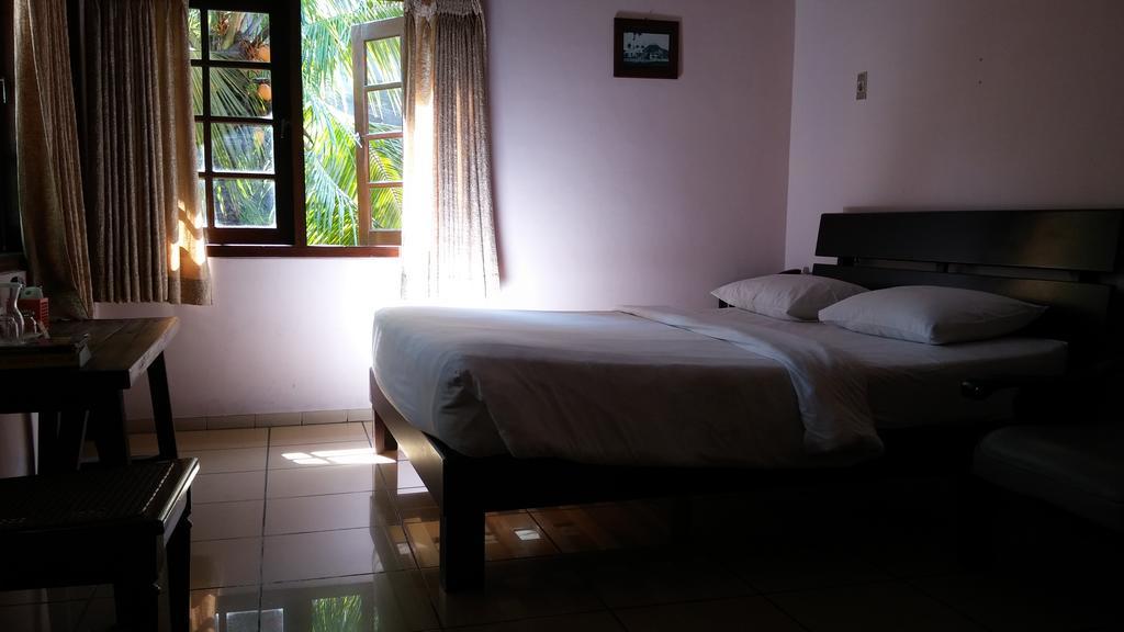 Peye Guesthouse Malang Exteriér fotografie