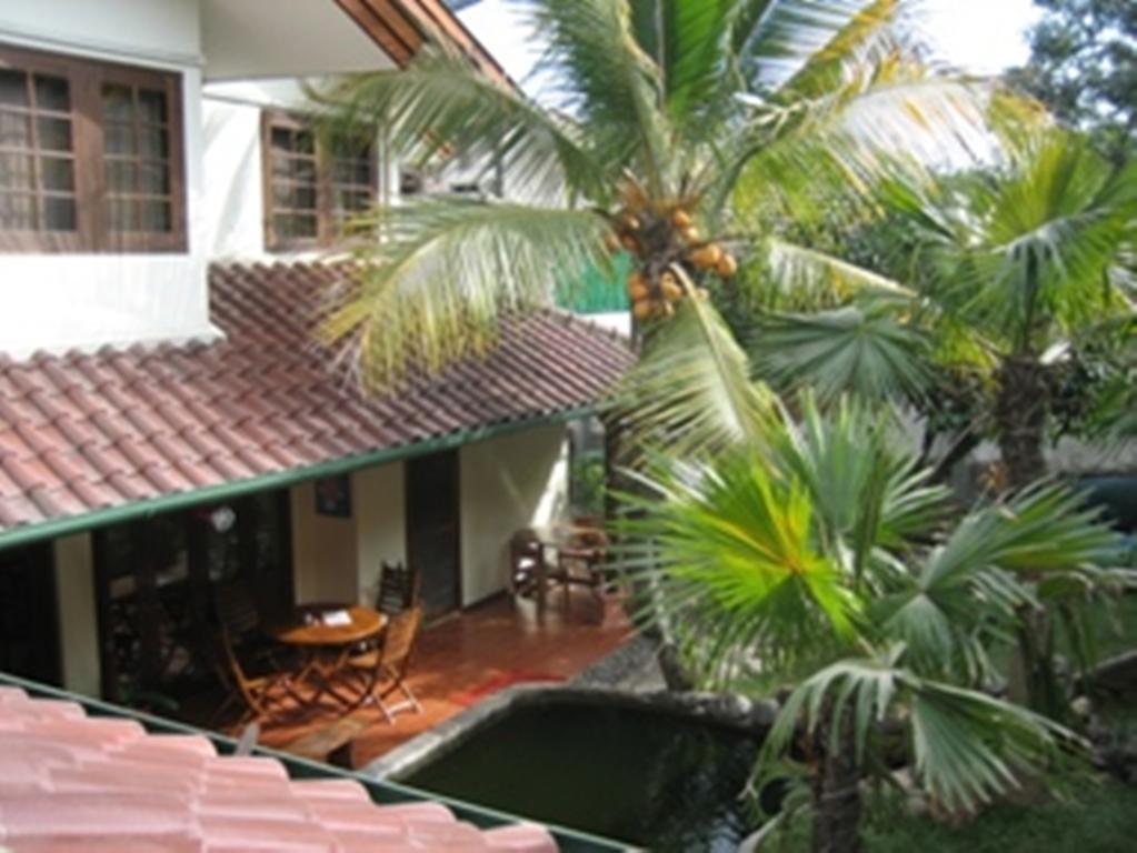 Peye Guesthouse Malang Exteriér fotografie