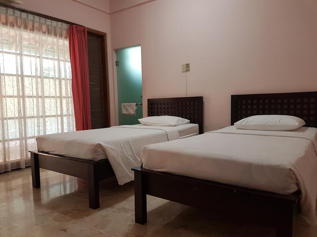 Peye Guesthouse Malang Exteriér fotografie