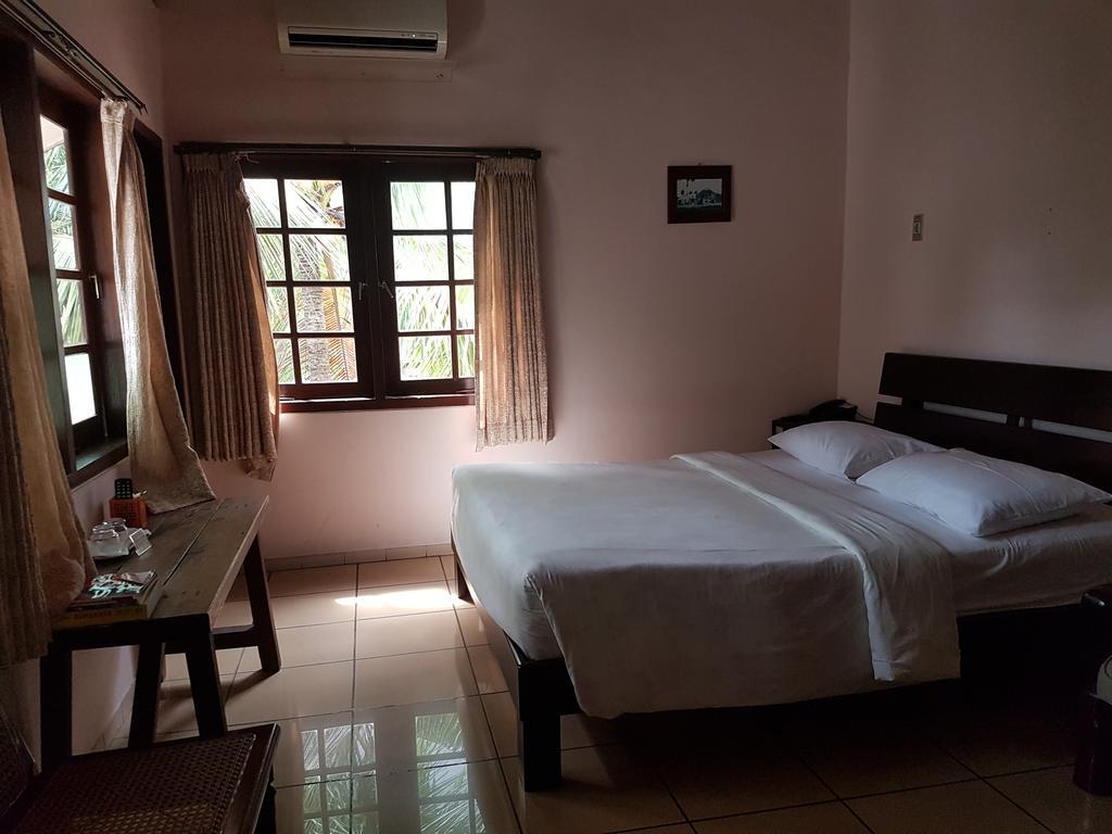 Peye Guesthouse Malang Exteriér fotografie
